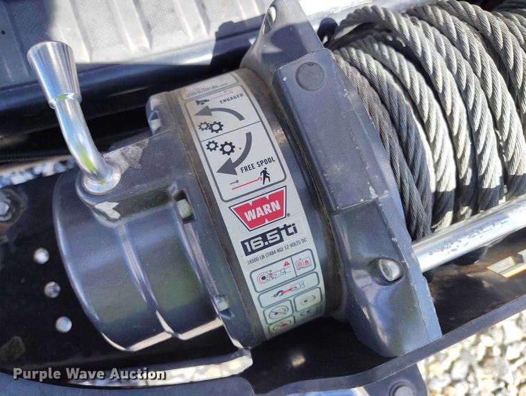 image for item YA2837 2016 Ford F550 Super Duty bucket truck