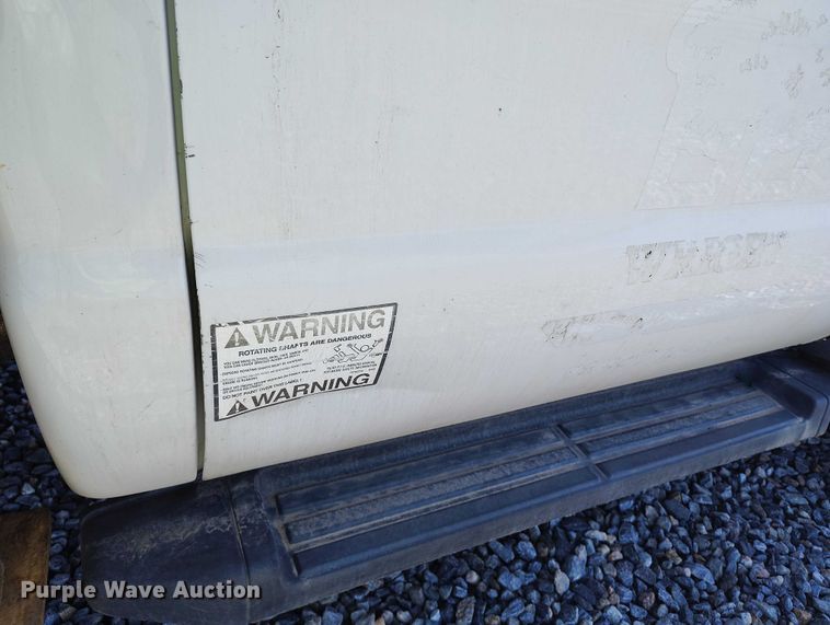 image for item YA2837 2016 Ford F550 Super Duty bucket truck