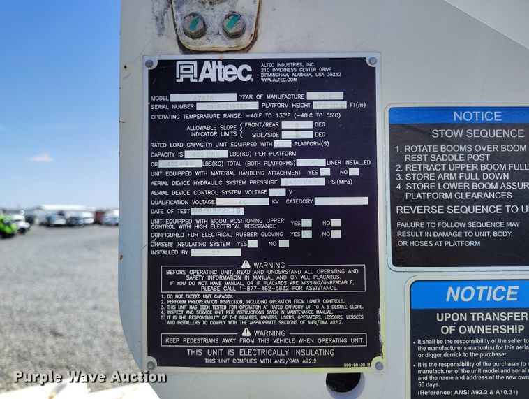 image for item YA2837 2016 Ford F550 Super Duty bucket truck