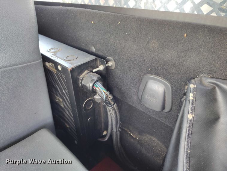 image for item YA2837 2016 Ford F550 Super Duty bucket truck