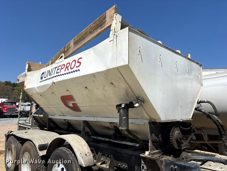 image for item YA2956 2020 Mack Granite volumetric concrete mixer truck