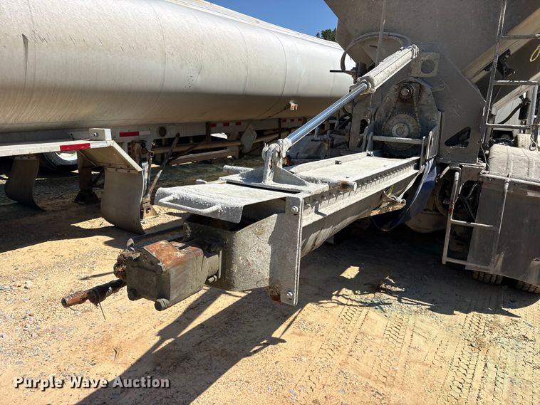 image for item YA2956 2020 Mack Granite volumetric concrete mixer truck
