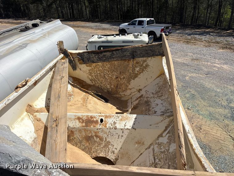 image for item YA2956 2020 Mack Granite volumetric concrete mixer truck