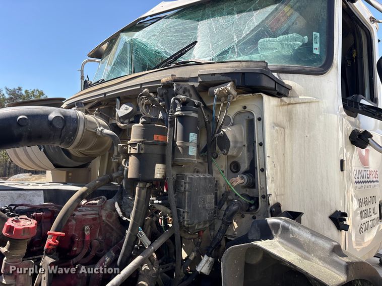 image for item YA2956 2020 Mack Granite volumetric concrete mixer truck
