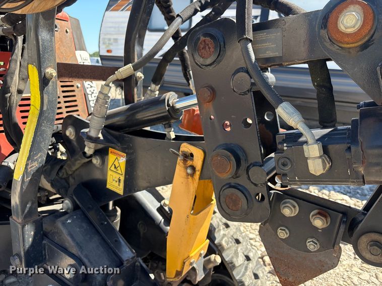 image for item YA3052 2015 Ditch Witch R300 cable plow