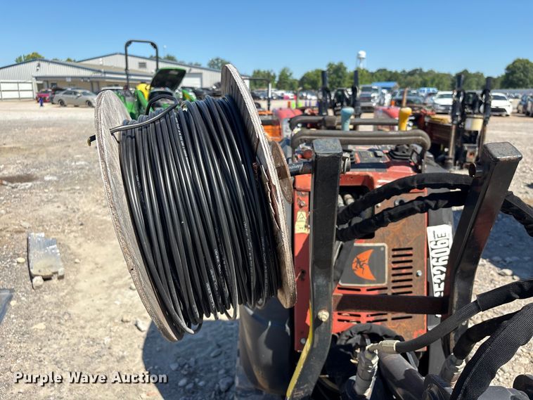 image for item YA3052 2015 Ditch Witch R300 cable plow