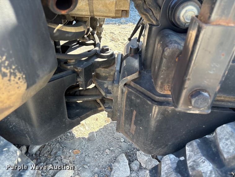 image for item YA3052 2015 Ditch Witch R300 cable plow