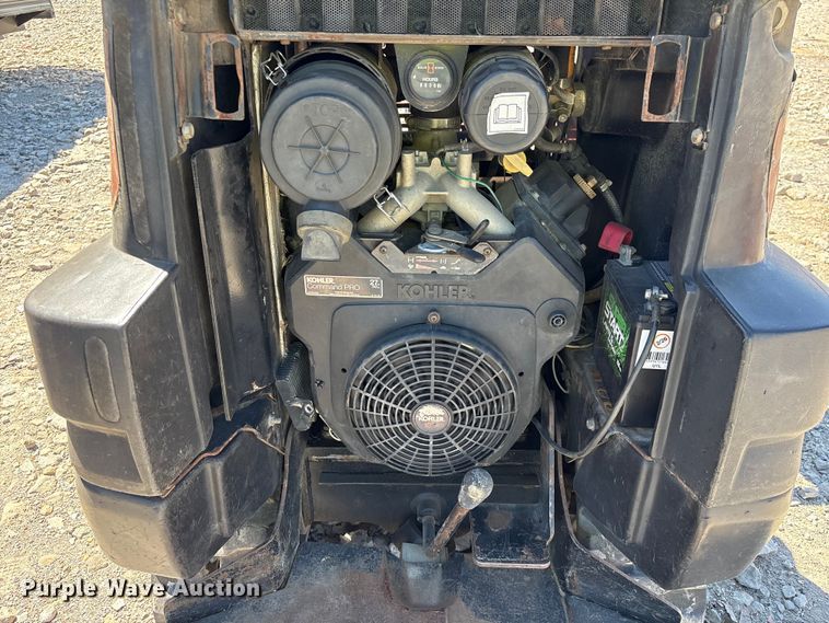 image for item YA3052 2015 Ditch Witch R300 cable plow