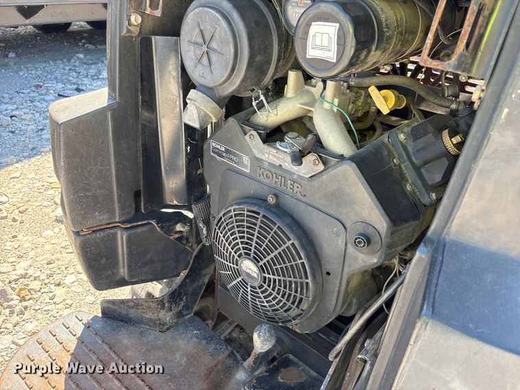 image for item YA3052 2015 Ditch Witch R300 cable plow