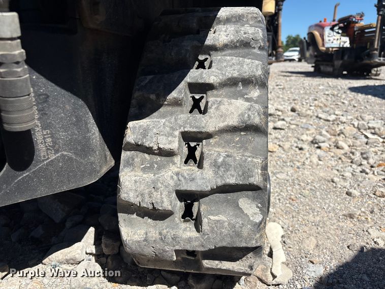 image for item YA3052 2015 Ditch Witch R300 cable plow