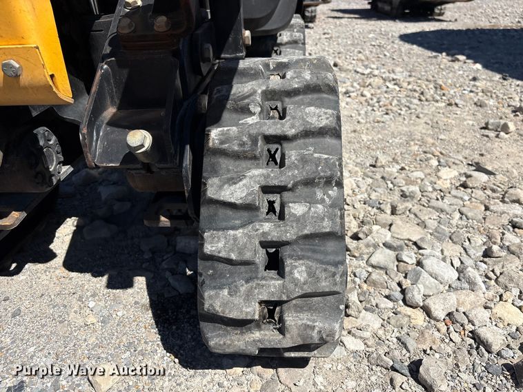 image for item YA3052 2015 Ditch Witch R300 cable plow