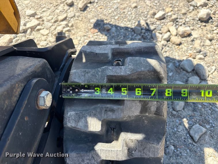 image for item YA3052 2015 Ditch Witch R300 cable plow