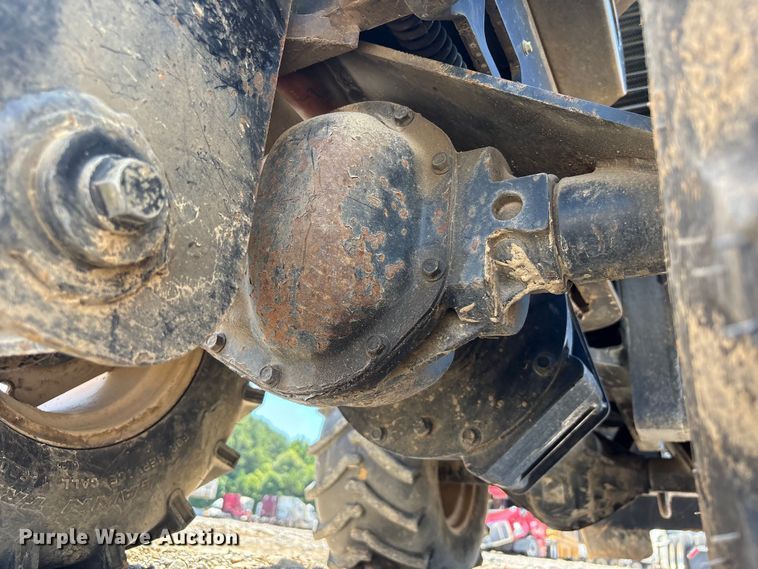 image for item YA3053 2017 Ditch Witch 410SX trencher