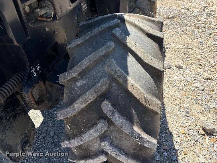 image for item YA3053 2017 Ditch Witch 410SX trencher
