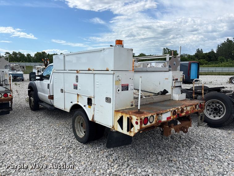 image for item YA3112 2013 Ford F450 Super Duty  utility / service truck
