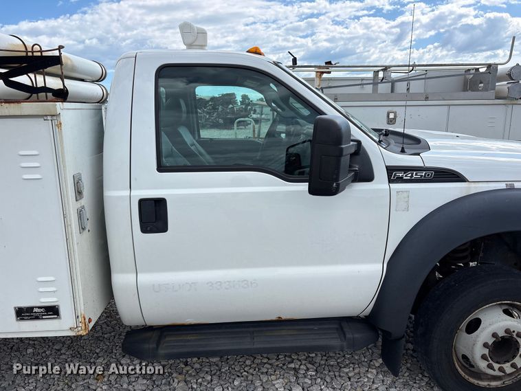 image for item YA3112 2013 Ford F450 Super Duty  utility / service truck