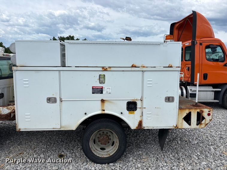 image for item YA3112 2013 Ford F450 Super Duty  utility / service truck