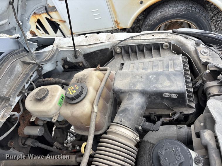 image for item YA3112 2013 Ford F450 Super Duty  utility / service truck