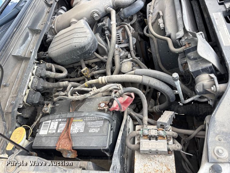 image for item YA3112 2013 Ford F450 Super Duty  utility / service truck