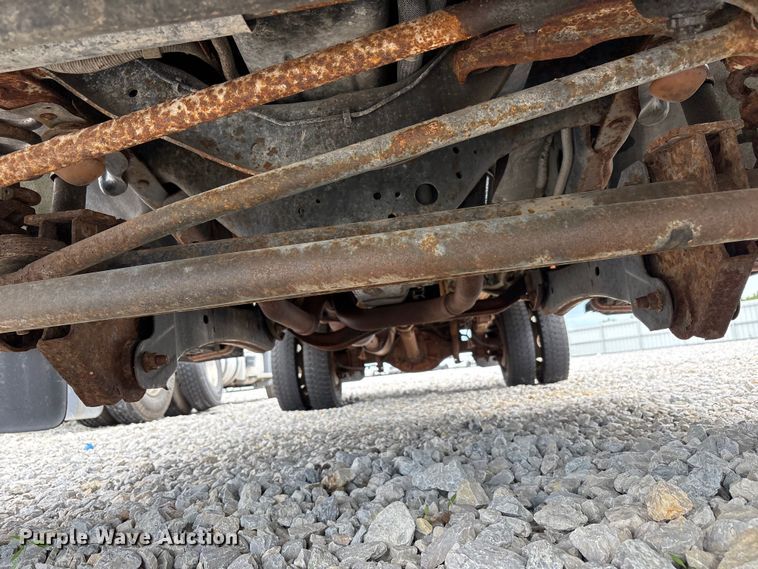 image for item YA3112 2013 Ford F450 Super Duty  utility / service truck