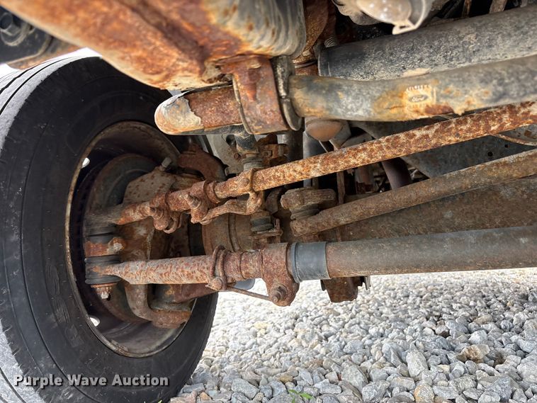 image for item YA3112 2013 Ford F450 Super Duty  utility / service truck