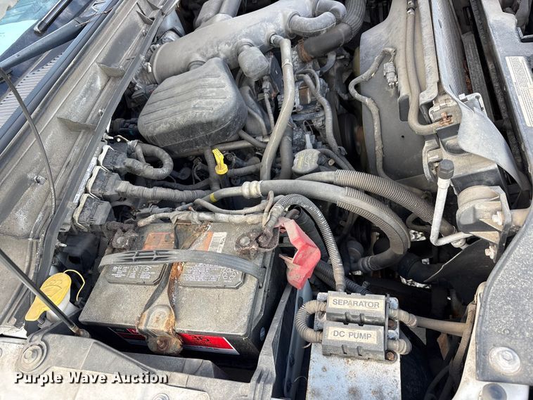 image for item YA3113 2013 Ford F450 Super Duty bucket truck