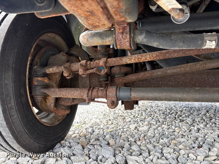 image for item YA3113 2013 Ford F450 Super Duty bucket truck