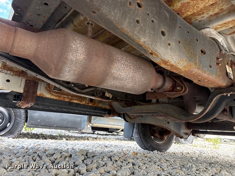 image for item YA3113 2013 Ford F450 Super Duty bucket truck