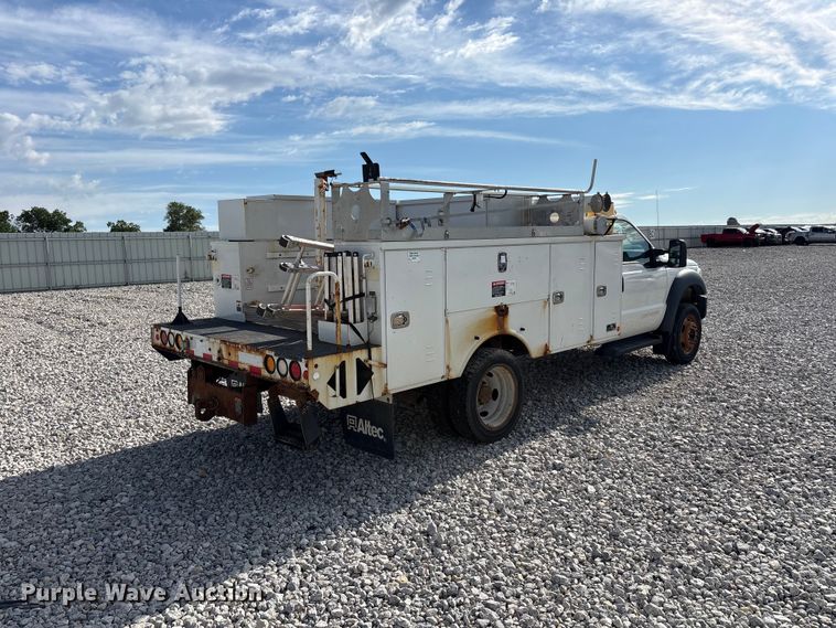 image for item YA3131 2015 Ford F450 Super Duty utility / service truck