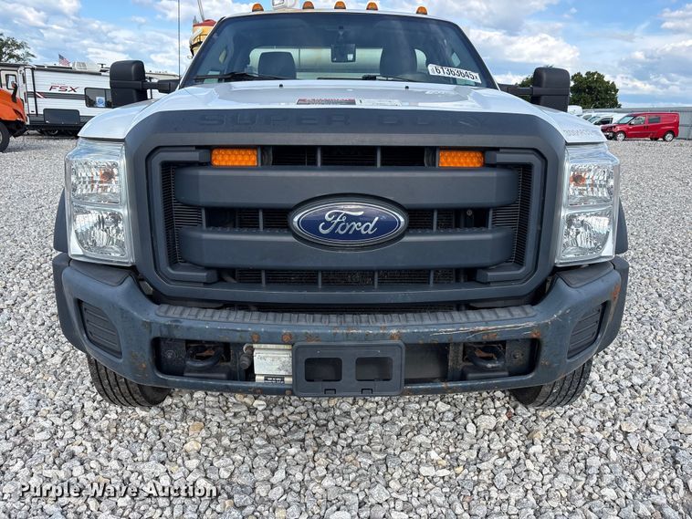 image for item YA3131 2015 Ford F450 Super Duty utility / service truck