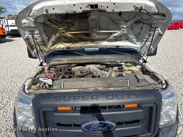 image for item YA3131 2015 Ford F450 Super Duty utility / service truck