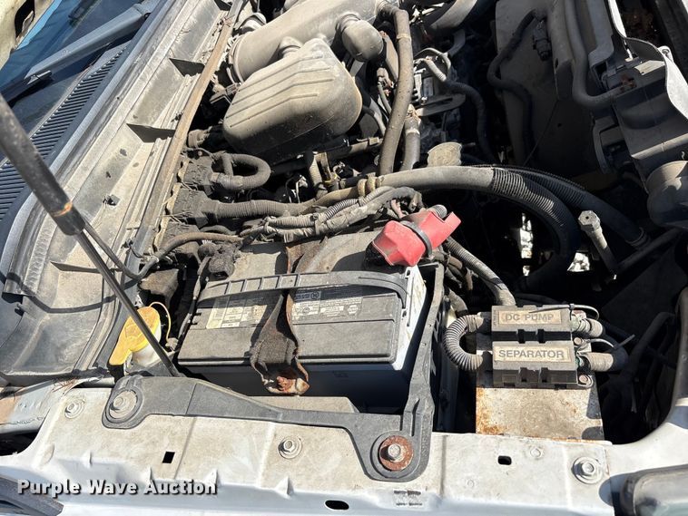 image for item YA3131 2015 Ford F450 Super Duty utility / service truck