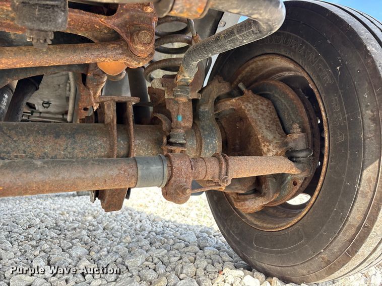 image for item YA3131 2015 Ford F450 Super Duty utility / service truck
