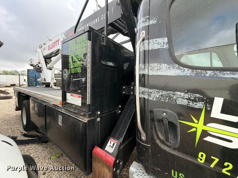 image for item YA3164 2023 Freightliner Business Class M2 bucket truck
