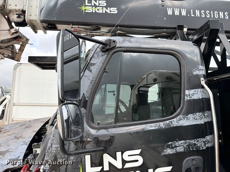 image for item YA3164 2023 Freightliner Business Class M2 bucket truck