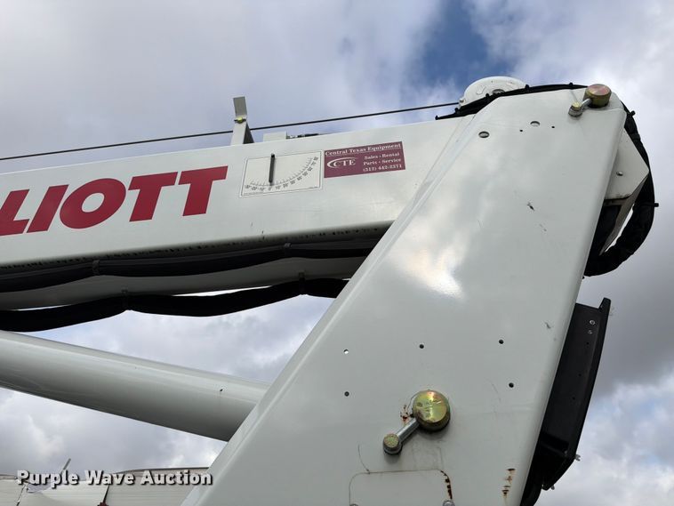 image for item YA3164 2023 Freightliner Business Class M2 bucket truck