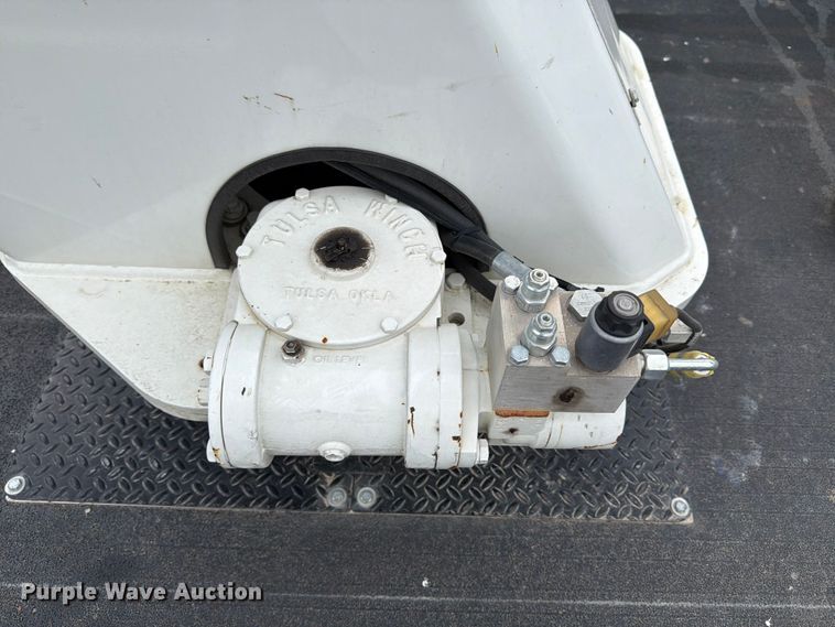 image for item YA3164 2023 Freightliner Business Class M2 bucket truck