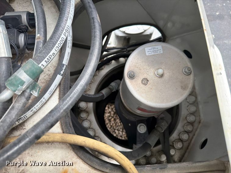 image for item YA3164 2023 Freightliner Business Class M2 bucket truck