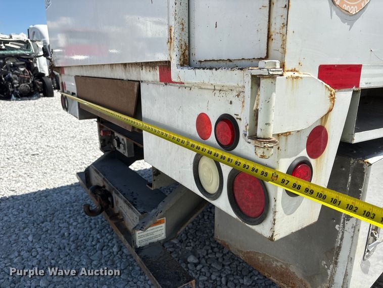 image for item YA3188 2015 Ford F750 Super Duty chipper truck