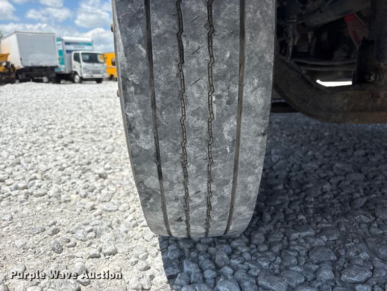 image for item YA3188 2015 Ford F750 Super Duty chipper truck