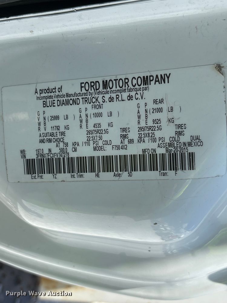 image for item YA3188 2015 Ford F750 Super Duty chipper truck