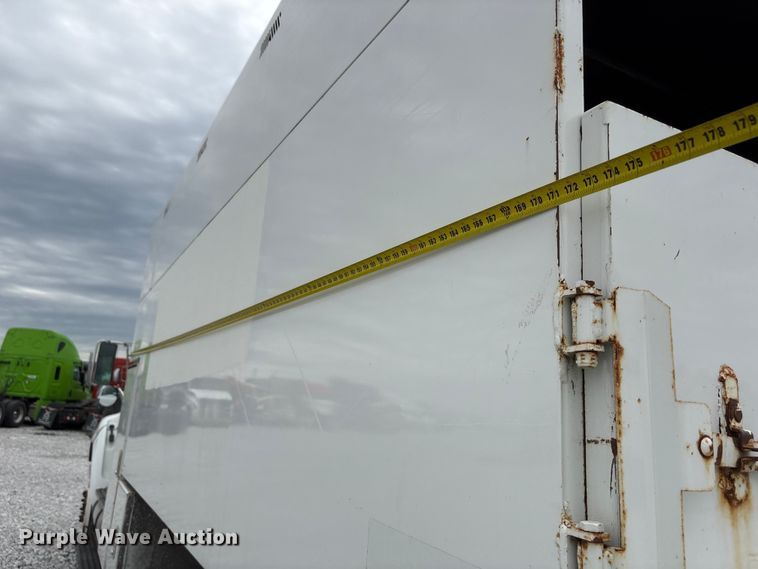 image for item YA3189 2015 Ford F750 chipper truck