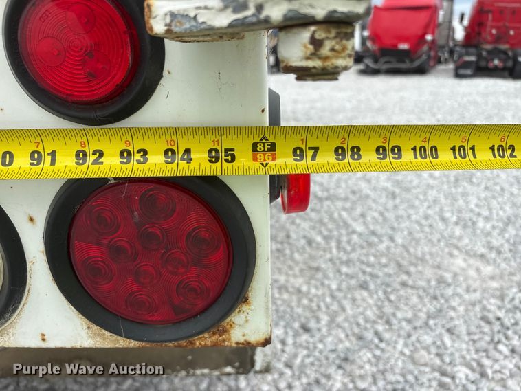 image for item YA3189 2015 Ford F750 chipper truck