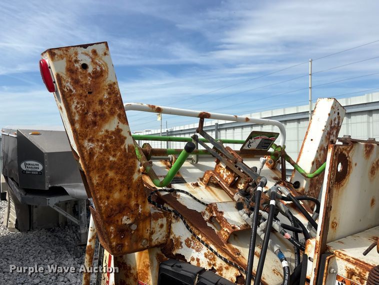 image for item YA3190 2015 Altec DC1317 wood chipper