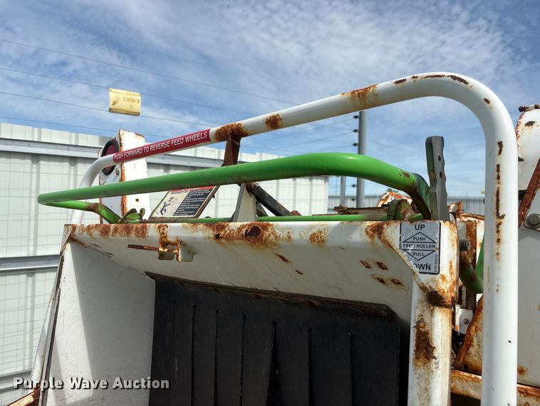 image for item YA3190 2015 Altec DC1317 wood chipper