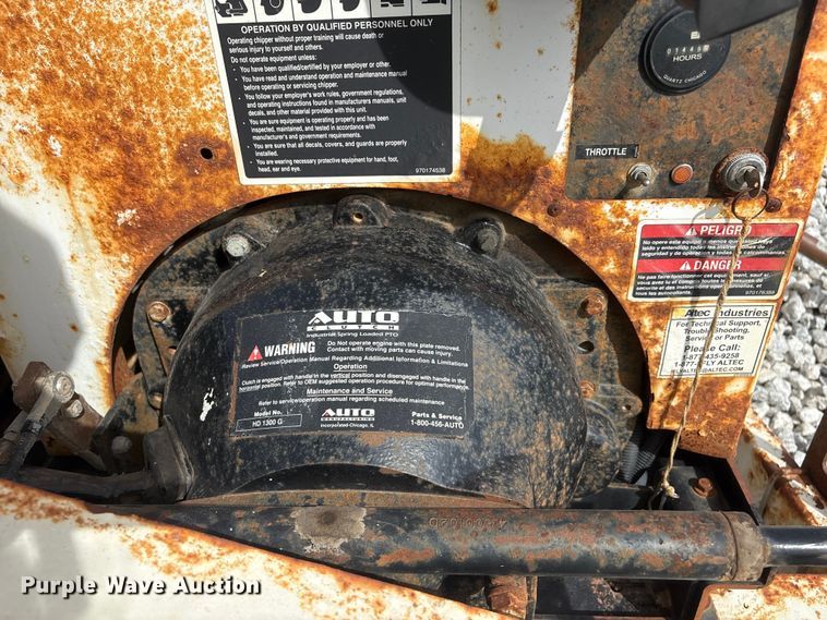 image for item YA3190 2015 Altec DC1317 wood chipper