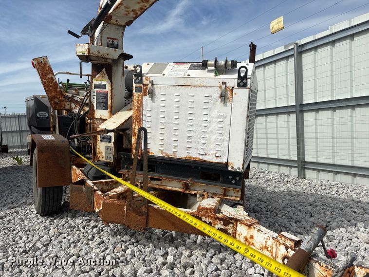 image for item YA3190 2015 Altec DC1317 wood chipper