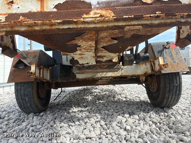 image for item YA3190 2015 Altec DC1317 wood chipper