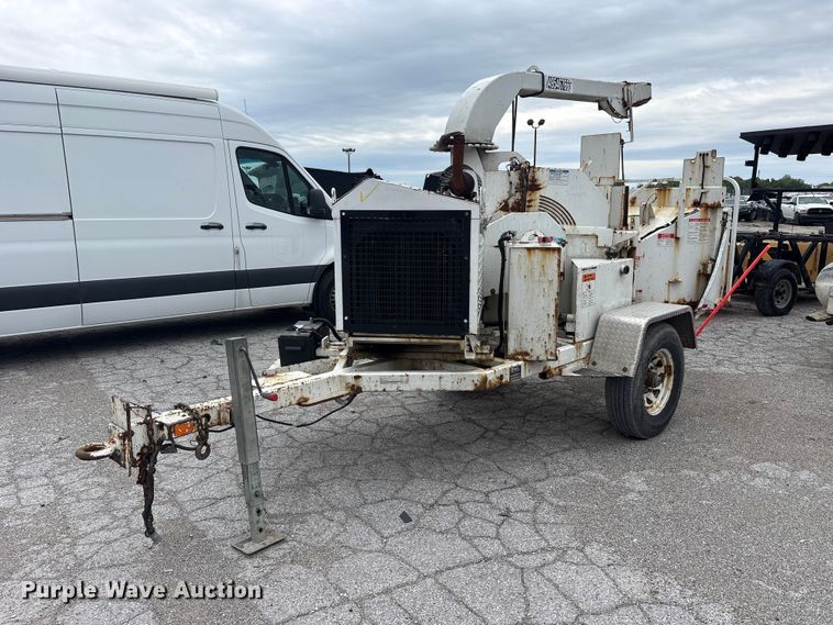 image for item YA3194 2017 Bandit 200UC wood chipper