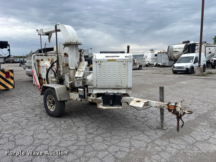 image for item YA3194 2017 Bandit 200UC wood chipper